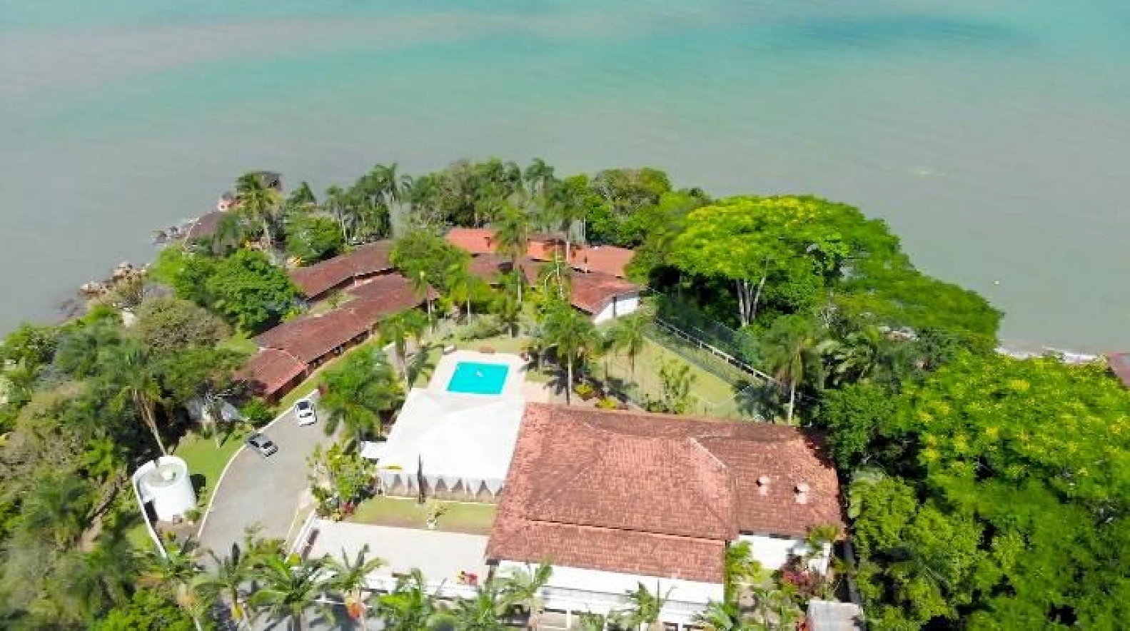 Casa a Venda , Propriedade para Festa e Eventos ,10 Chalés Local  Espetacular em Biguaçu-Balneário São Miguel SC