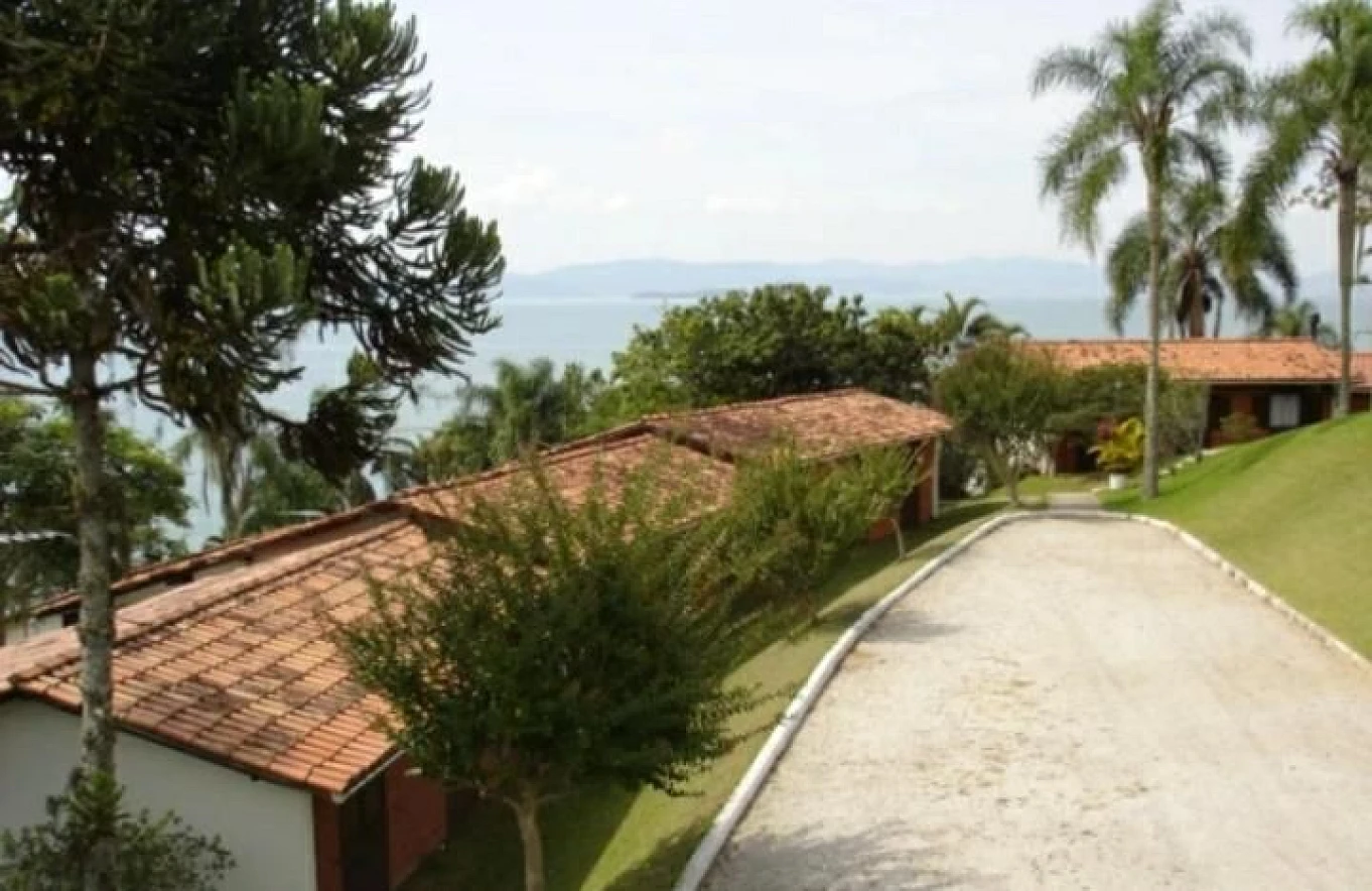 Casa a Venda , Propriedade para Festa e Eventos ,10 Chalés Local  Espetacular em Biguaçu-Balneário São Miguel SC - Foto 23