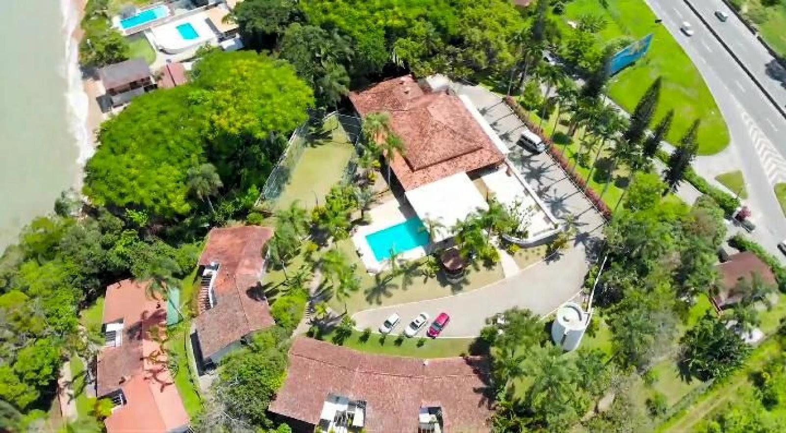 Casa a Venda , Propriedade para Festa e Eventos ,10 Chalés Local  Espetacular em Biguaçu-Balneário São Miguel SC - Foto 7