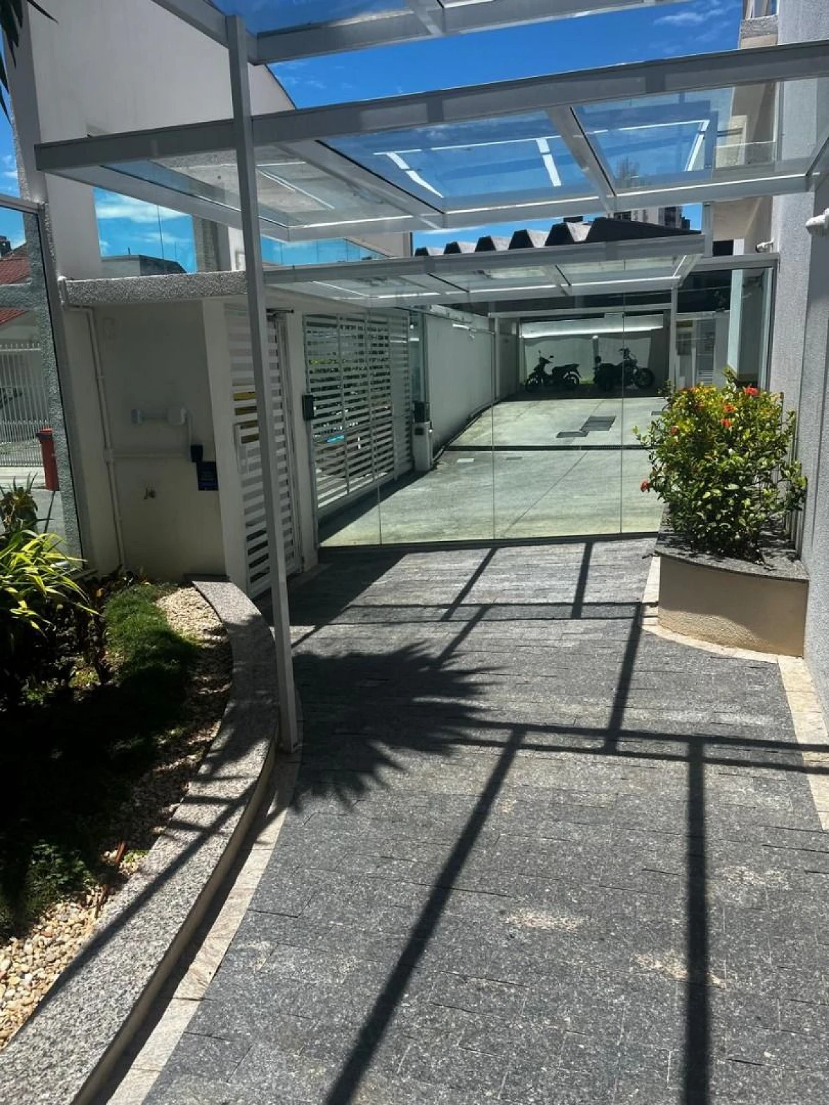 Apartamento em Roçado, São José