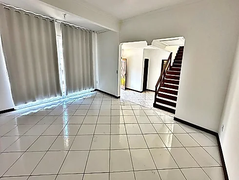 Casa com 3 Dormitórios à Venda, 242 m² - Jardim Atlântico - Florianópolis/SC - Foto 6