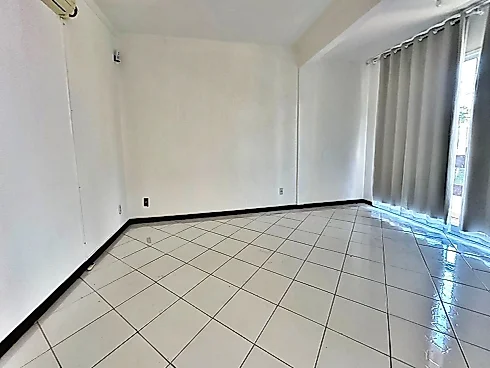 Casa com 3 Dormitórios à Venda, 242 m² - Jardim Atlântico - Florianópolis/SC - Foto 8