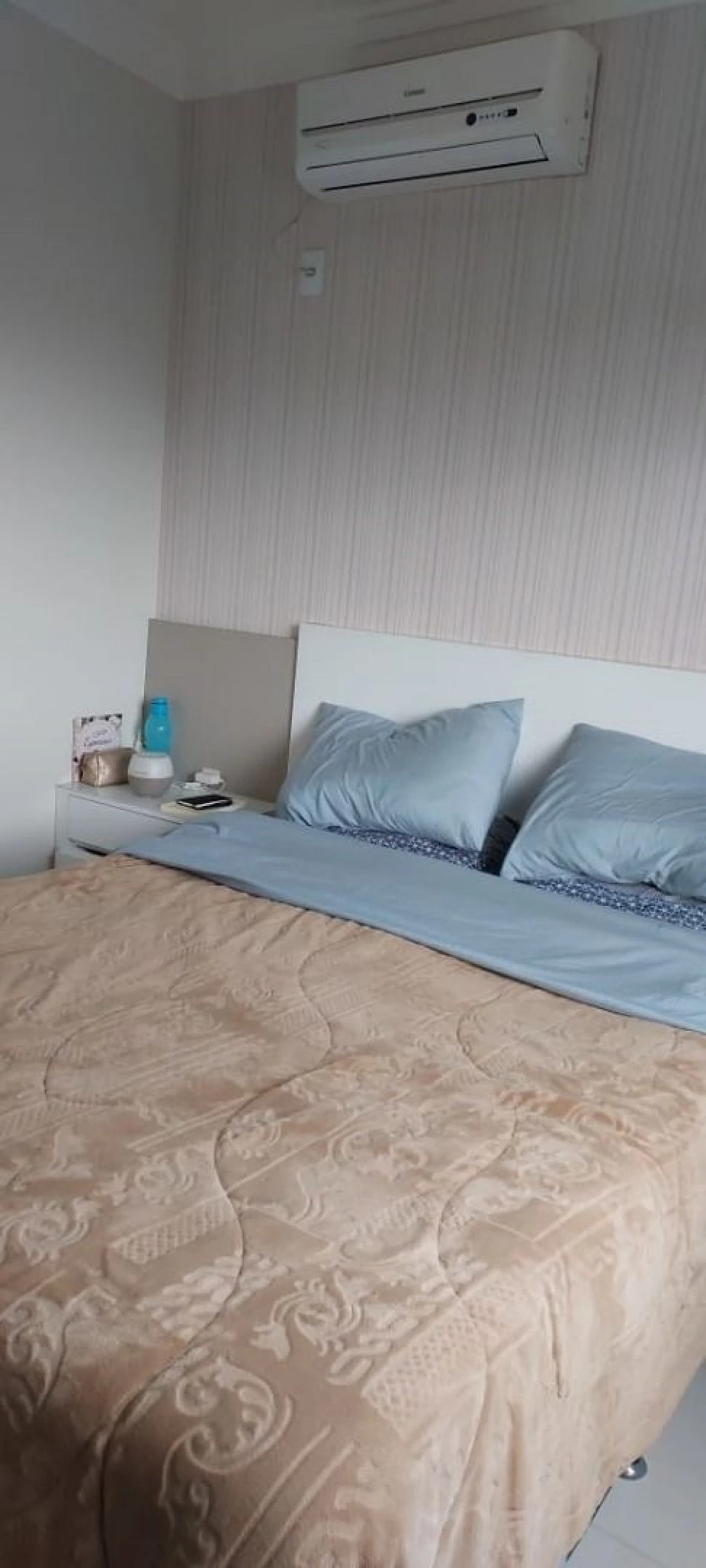 Excelente Apartamento, com 3 Quartos, 1 Suíte, 1 Banheiro Social, Salas, Cozinha e Área de Serviço e Vagas. Fundos, Biguaçú/SC. - Foto 12