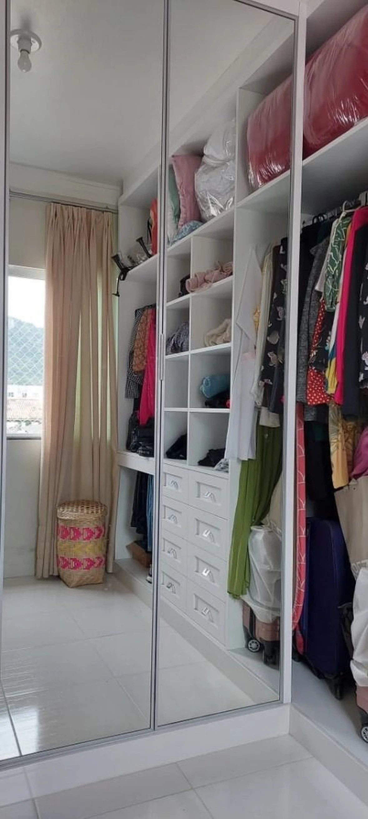Excelente Apartamento, com 3 Quartos, 1 Suíte, 1 Banheiro Social, Salas, Cozinha e Área de Serviço e Vagas. Fundos, Biguaçú/SC. - Foto 16