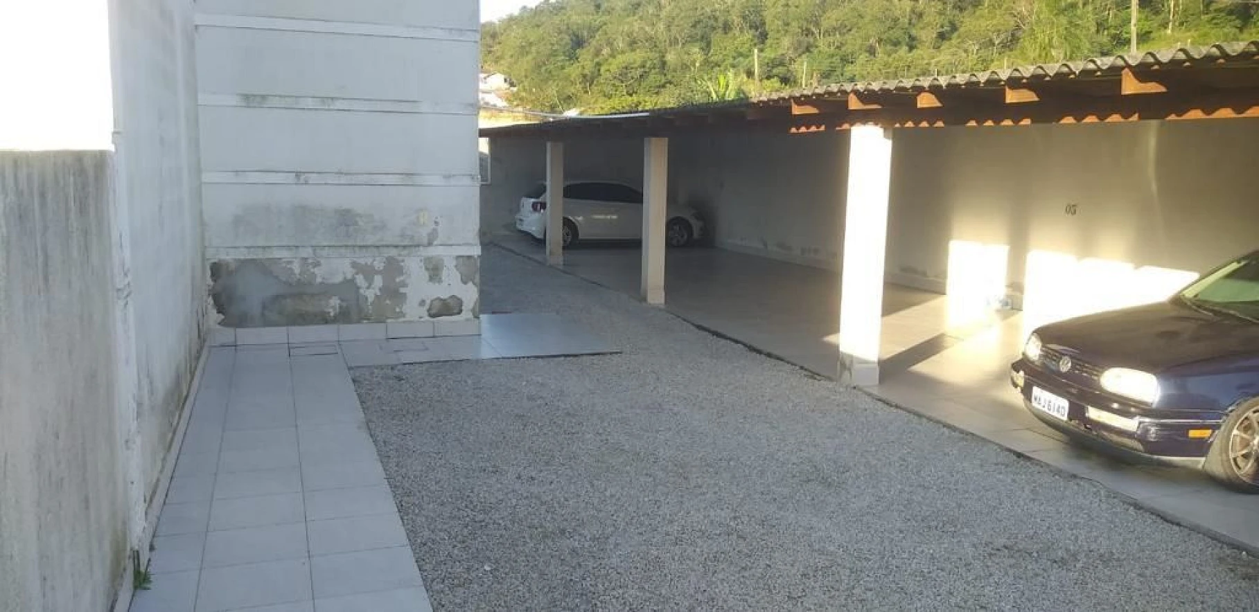 Excelente Apartamento, com 3 Quartos, 1 Suíte, 1 Banheiro Social, Salas, Cozinha e Área de Serviço e Vagas. Fundos, Biguaçú/SC. - Foto 20