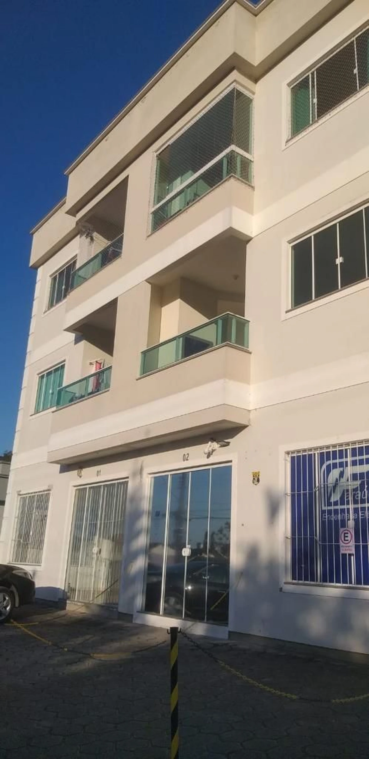 Apartamento em Fundos, Biguaçu