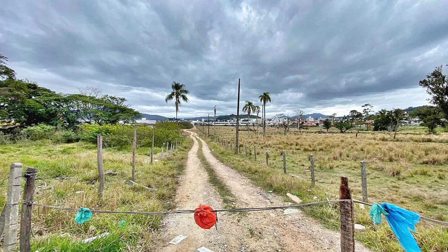 Terreno à Venda, 2018 m²  - Faz. Santo Antônio - São José/SC - Foto 27