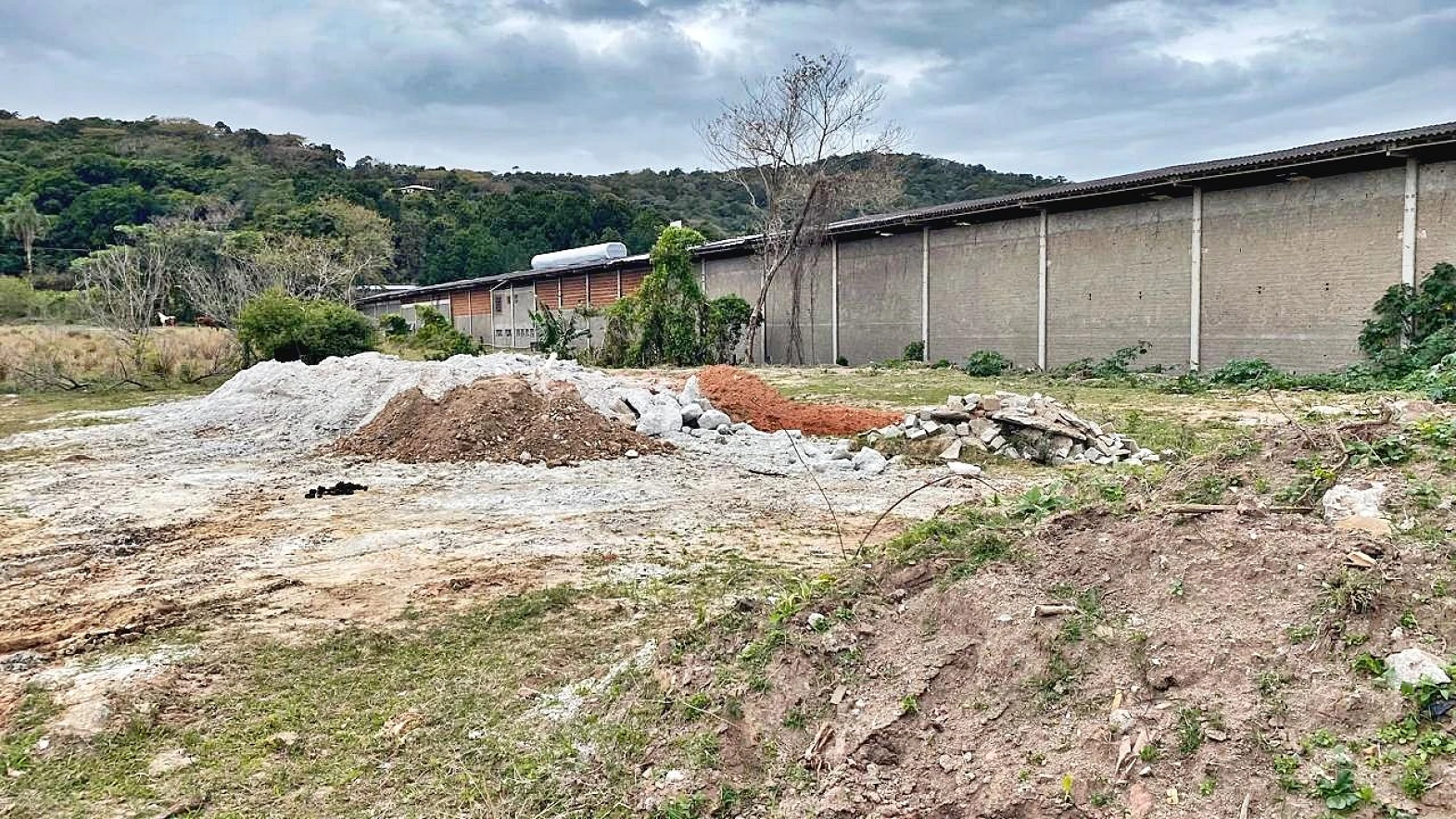 Terreno à Venda, 2018 m²  - Faz. Santo Antônio - São José/SC - Foto 28