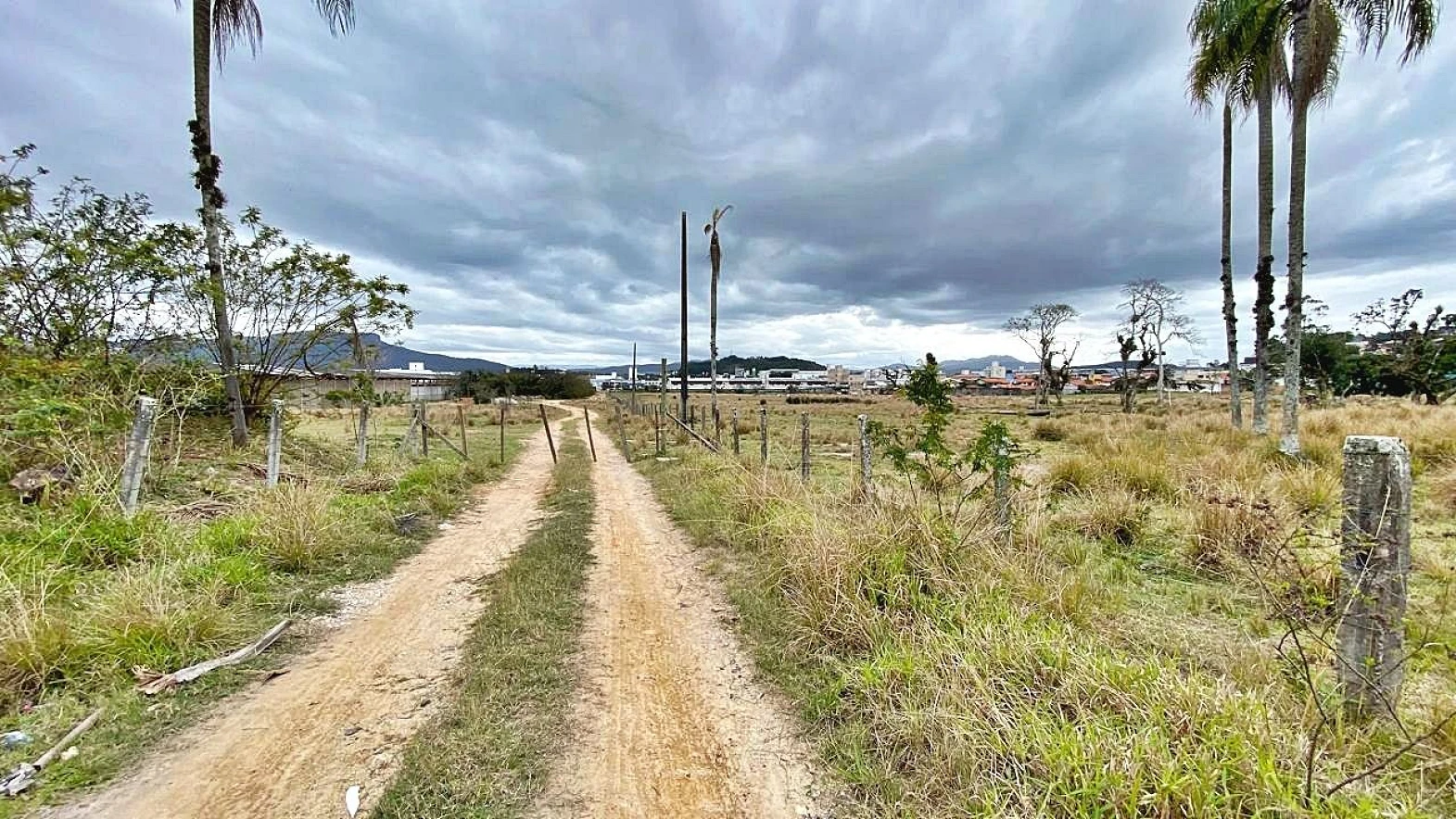 Terreno à Venda, 2018 m²  - Faz. Santo Antônio - São José/SC - Foto 37