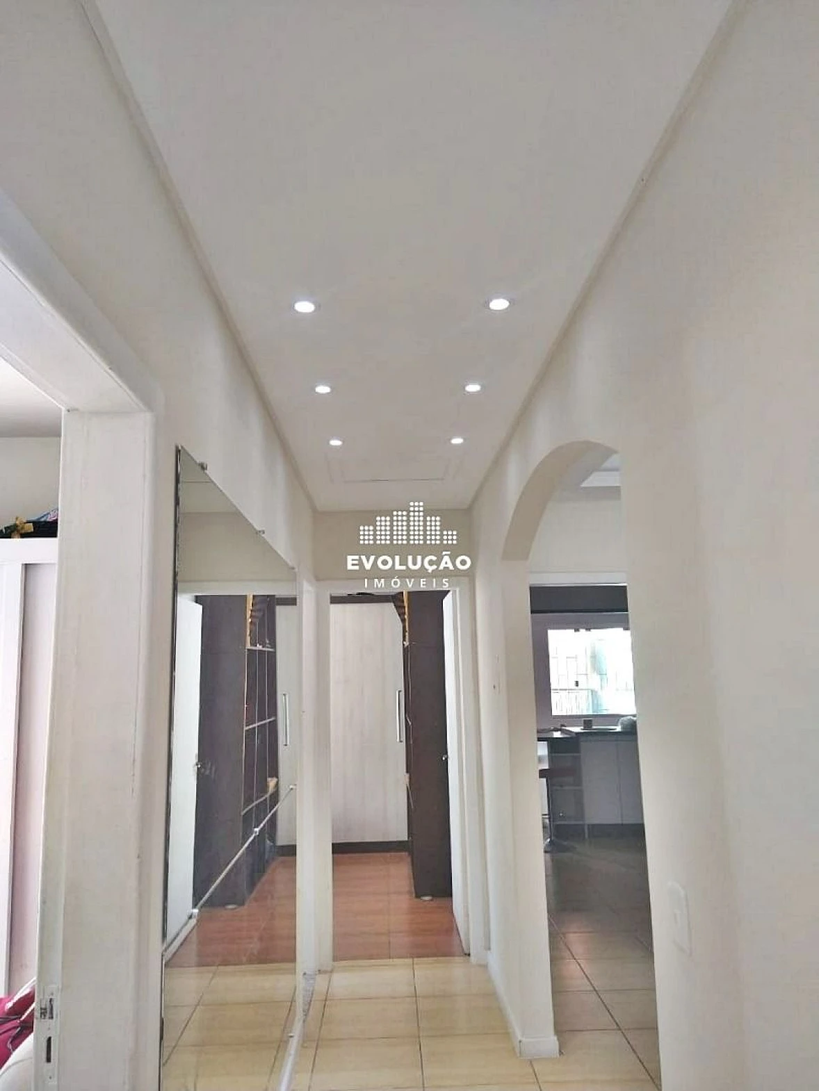 Excelente Casa 03 Quartos sendo 02 Suítes  - Centro São José - Foto 10