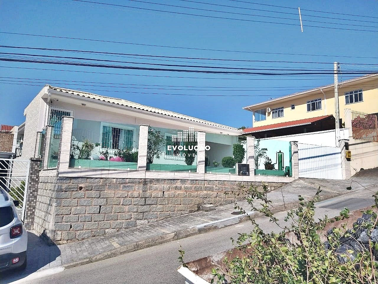 Excelente Casa 03 Quartos sendo 02 Suítes  - Centro São José - Foto 6