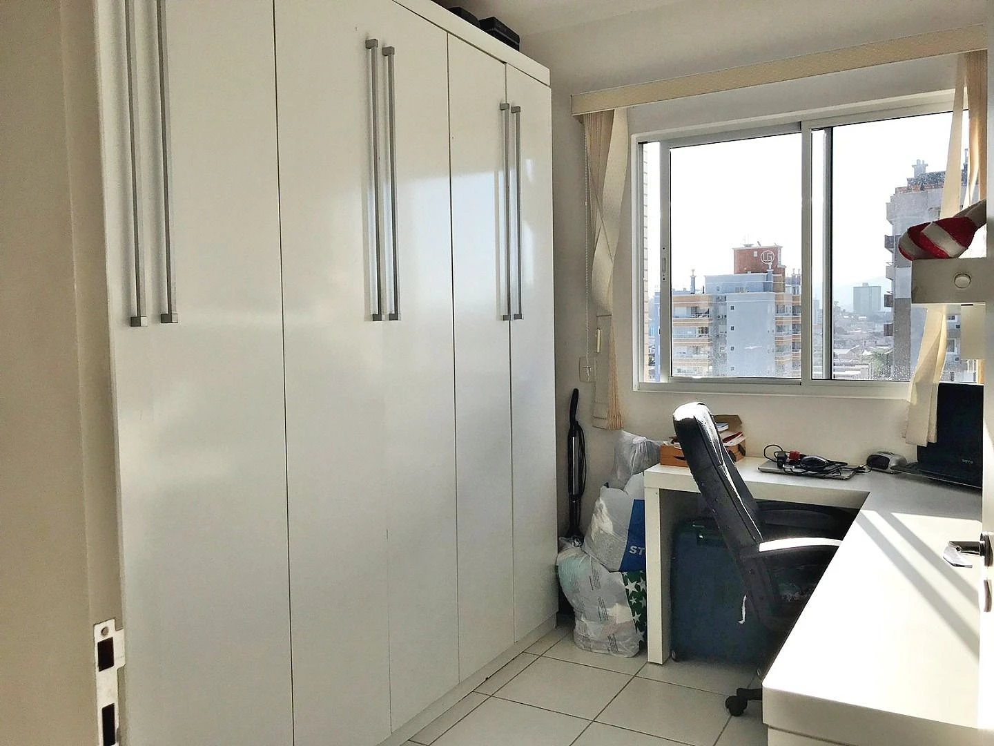 Apto 03 Dorm C/Suite, Sacada e Elevador. - Foto 9