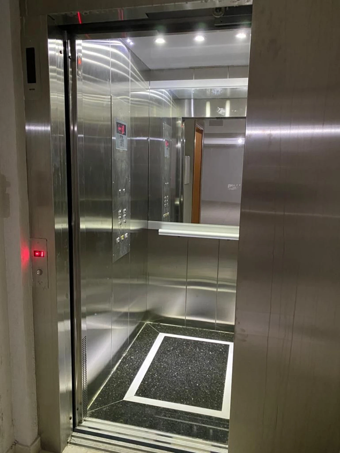 Prédio à Venda, 600 m² por R$ 3.900.000,00 - Centro - Florianópolis/SC - Foto 7