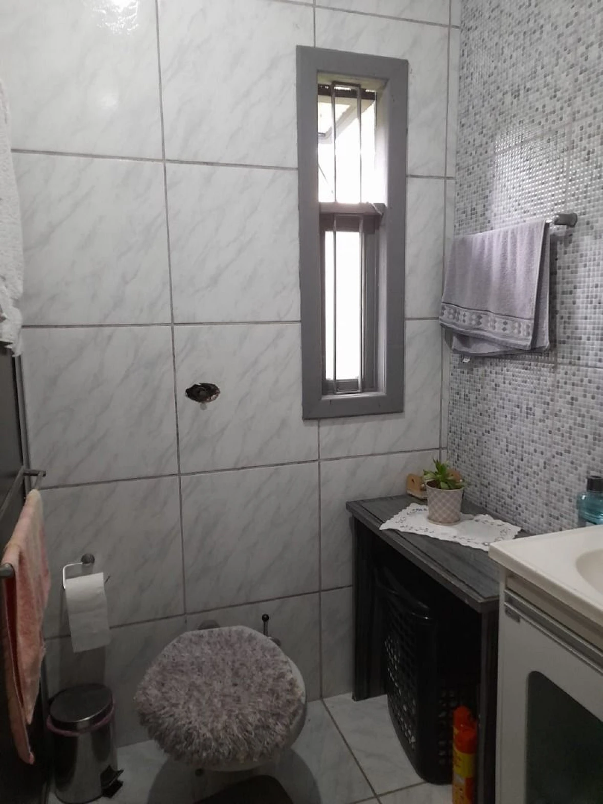 Casa a Venda com 4 Dormitórios à Venda - Serrarias - São José/SC - Foto 21