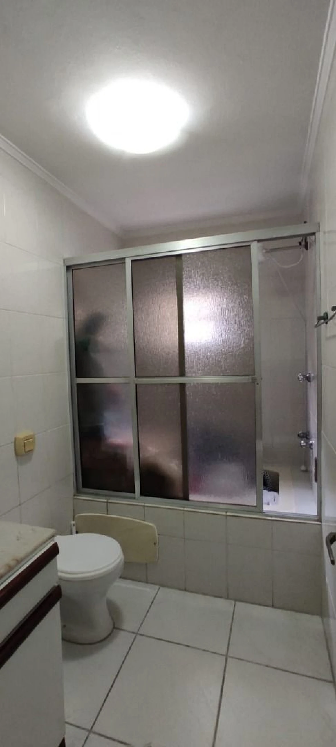 Casa com 3 Dormitórios sendo 1 Suíte, com 102 m² à Venda  em Barreiros São José -SC. Aceita Apto de Menor Valor. - Foto 11