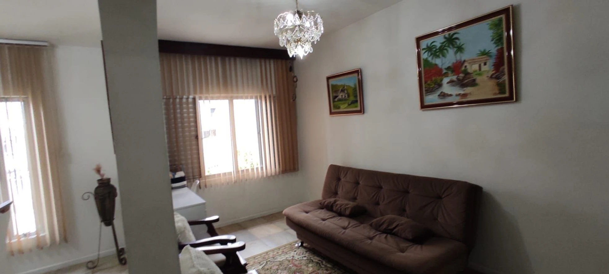 Casa com 3 Dormitórios sendo 1 Suíte, com 102 m² à Venda  em Barreiros São José -SC. Aceita Apto de Menor Valor. - Foto 7