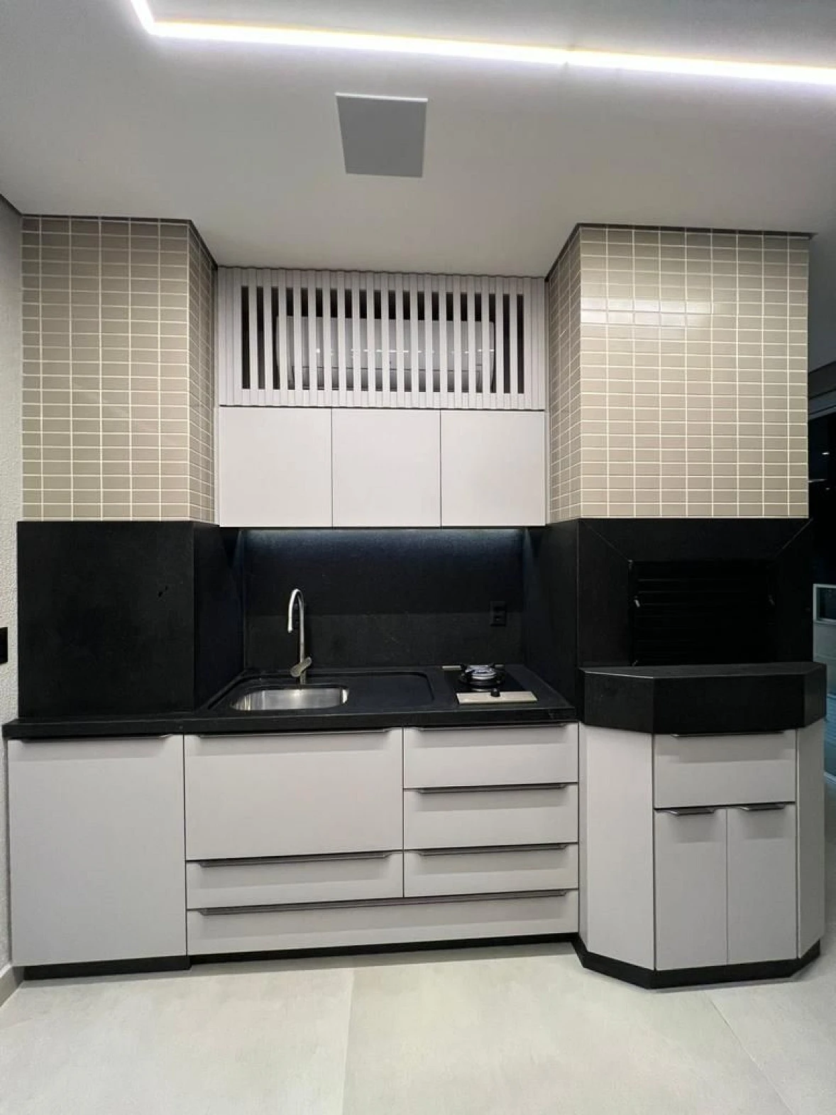 Cobertura a Venda com 3 Suítes  - Barreiros - São José/SC - Foto 45