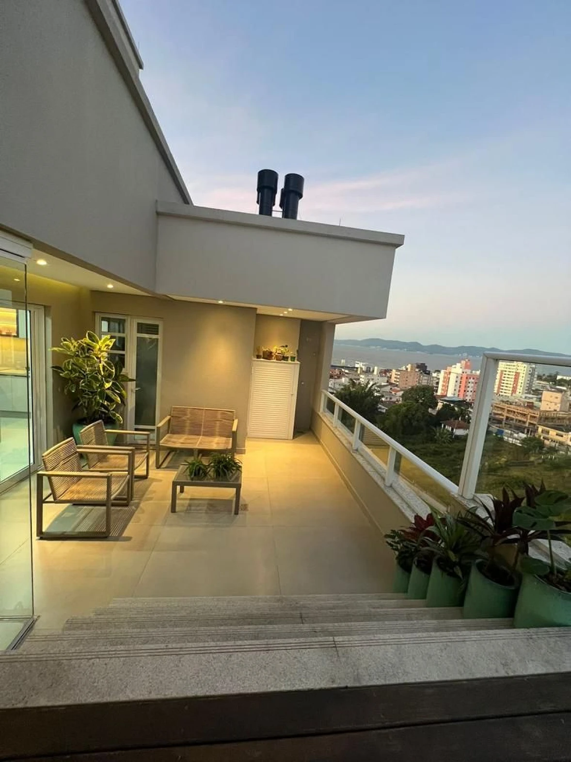 Cobertura em Barreiros, São José