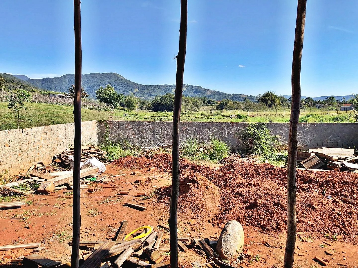 Sobrado geminado em Braço São João, Santo Amaro da Imperatriz