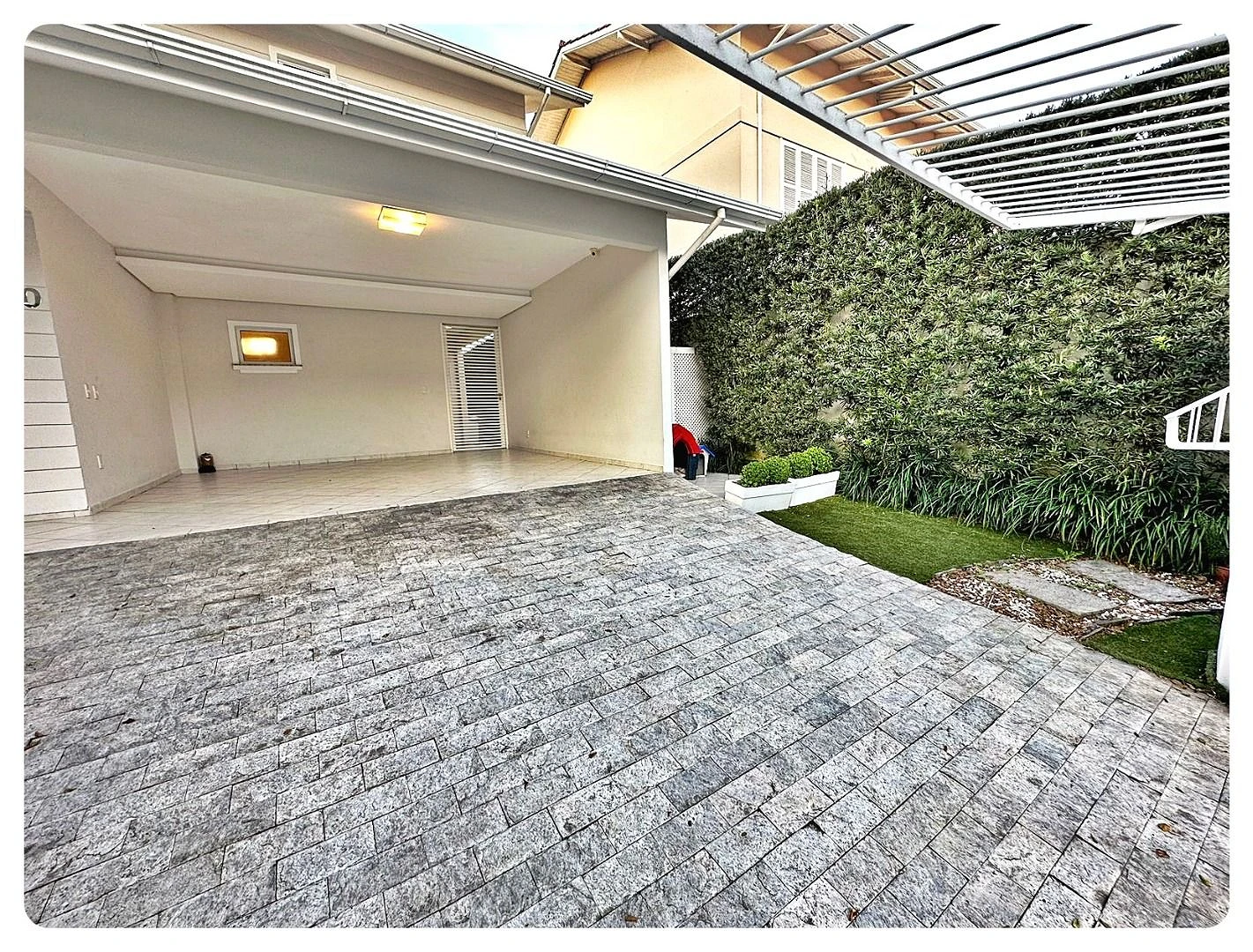 Linda Casa de 02 Pavimentos, 4 Dorms, Condomínio Fechado  - Ponte do Imaruim - Palhoça/SC - Foto 34