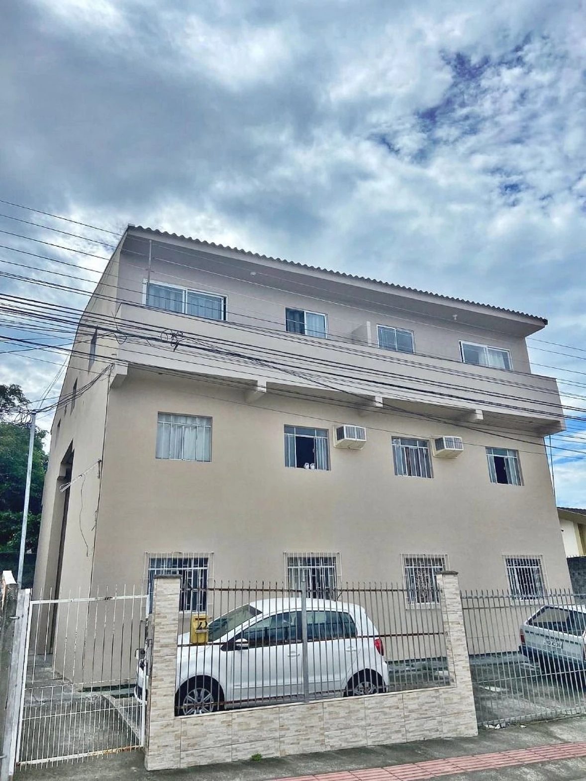 Prédio em Forquilhinhas, São José