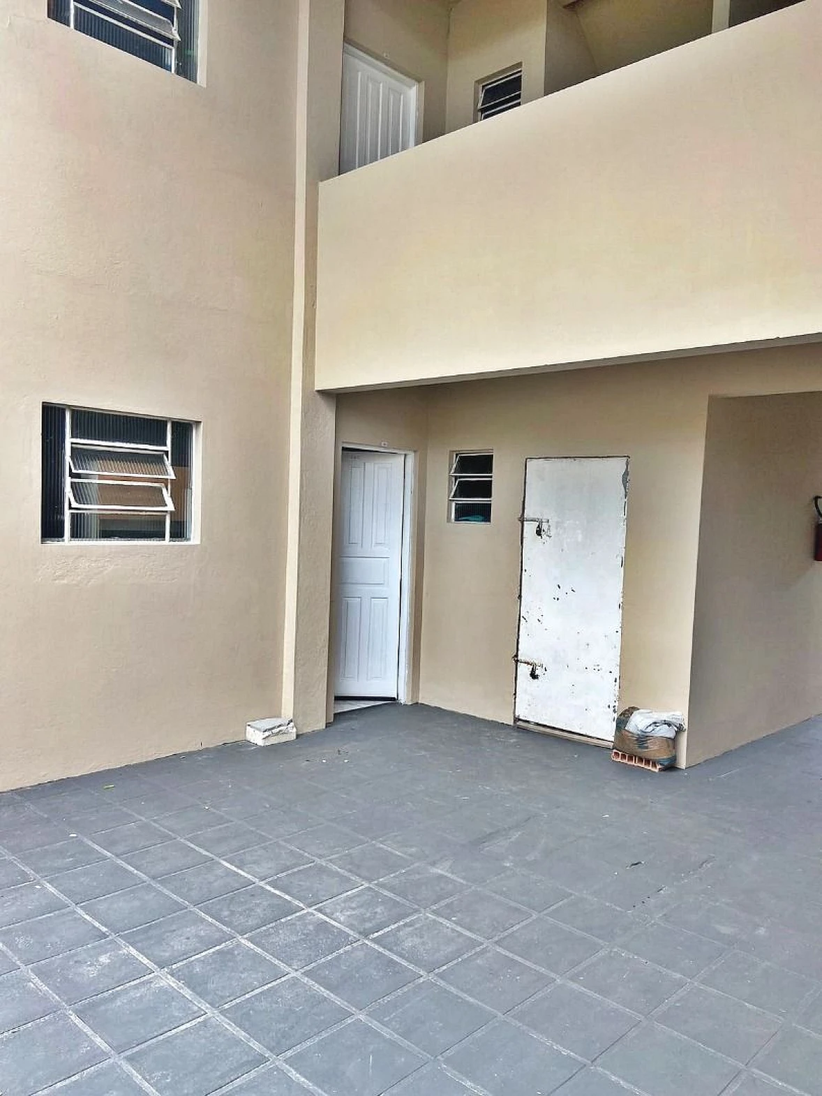 Prédio em Forquilhinhas, São José