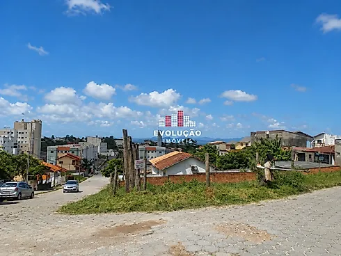 Terreno de Esquina com 645 m² - Biguaçu SC