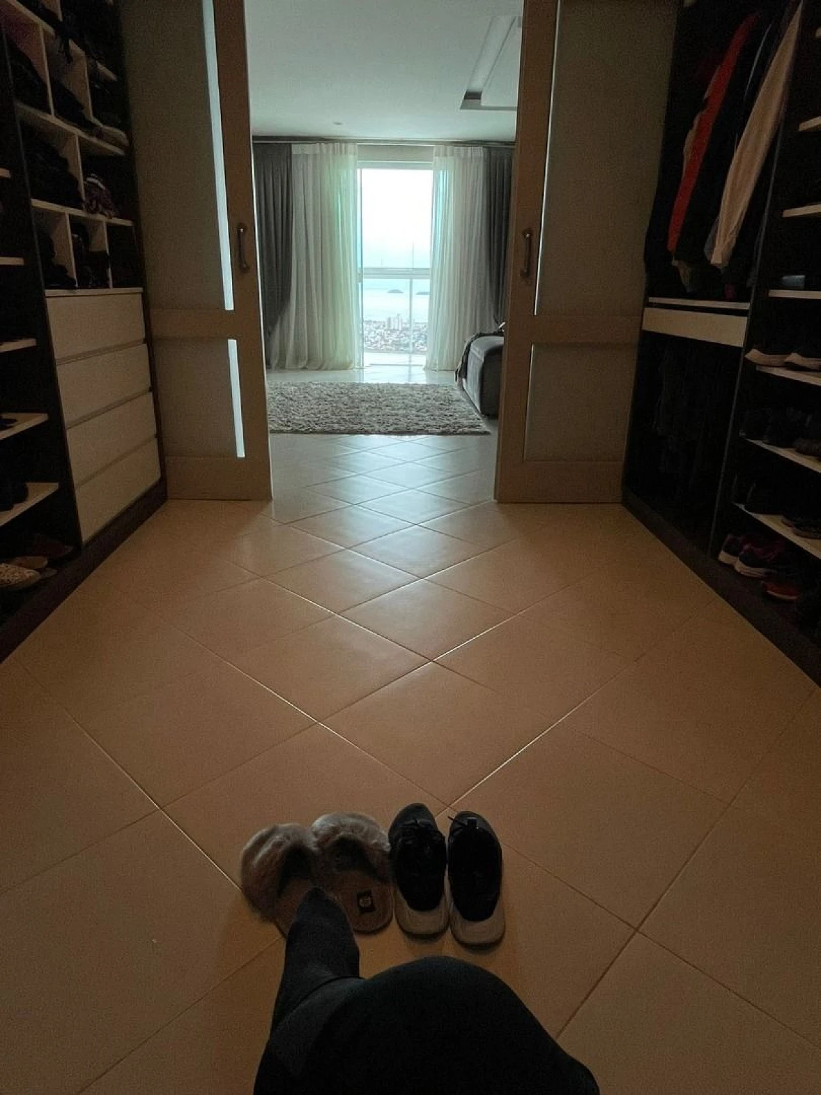Casa com 4 Suítes à Venda, 960 m² por R$ 6.900.000 - Bosque das Mansões - São José/SC - Foto 21