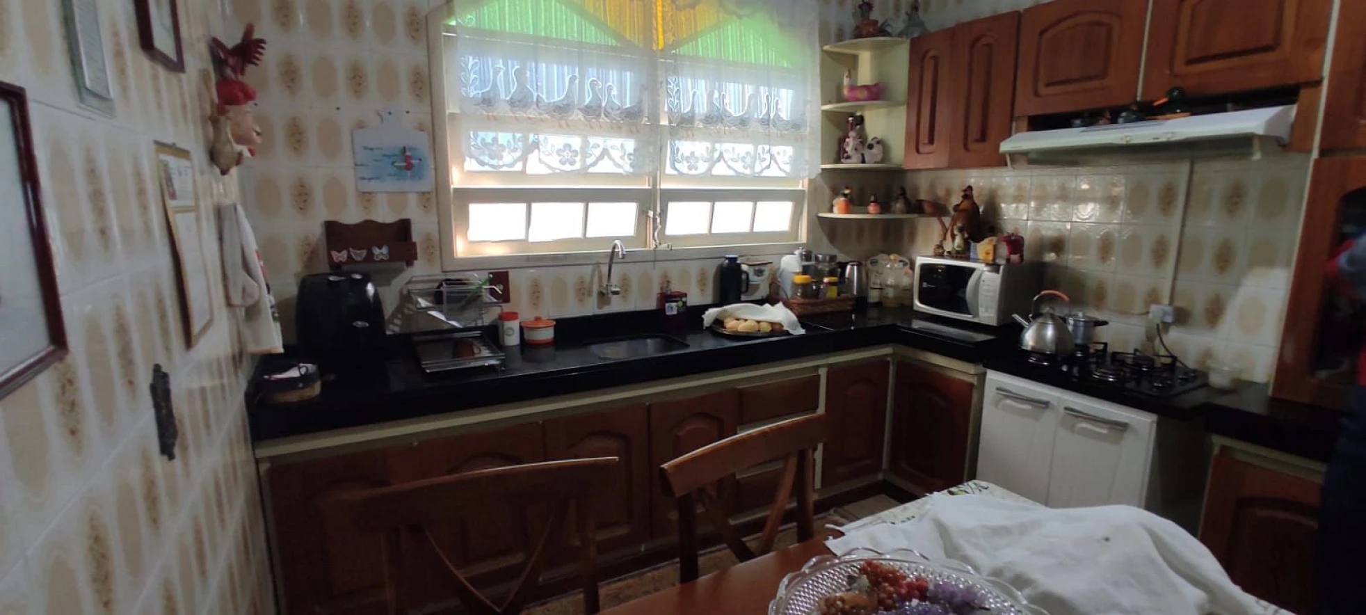 Casa 03 Dorms, Sendo1 Suíte, com Edícula e 2 Vagas em Barreiros Próximo a Faculdade Estácio -  Barreiros- São José SC R$ 730.000,00 - Foto 10