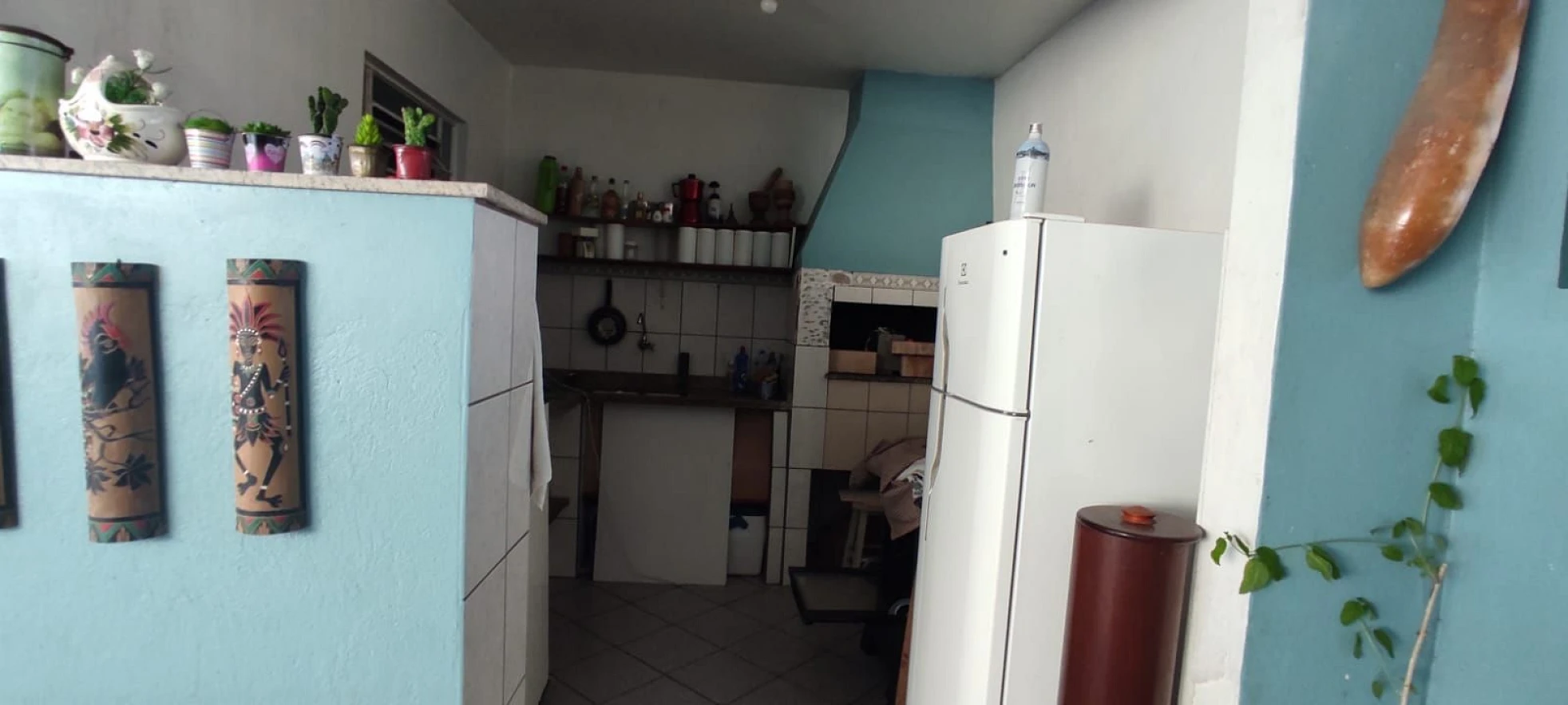Casa 03 Dorms, Sendo1 Suíte, com Edícula e 2 Vagas em Barreiros Próximo a Faculdade Estácio -  Barreiros- São José SC R$ 730.000,00 - Foto 23