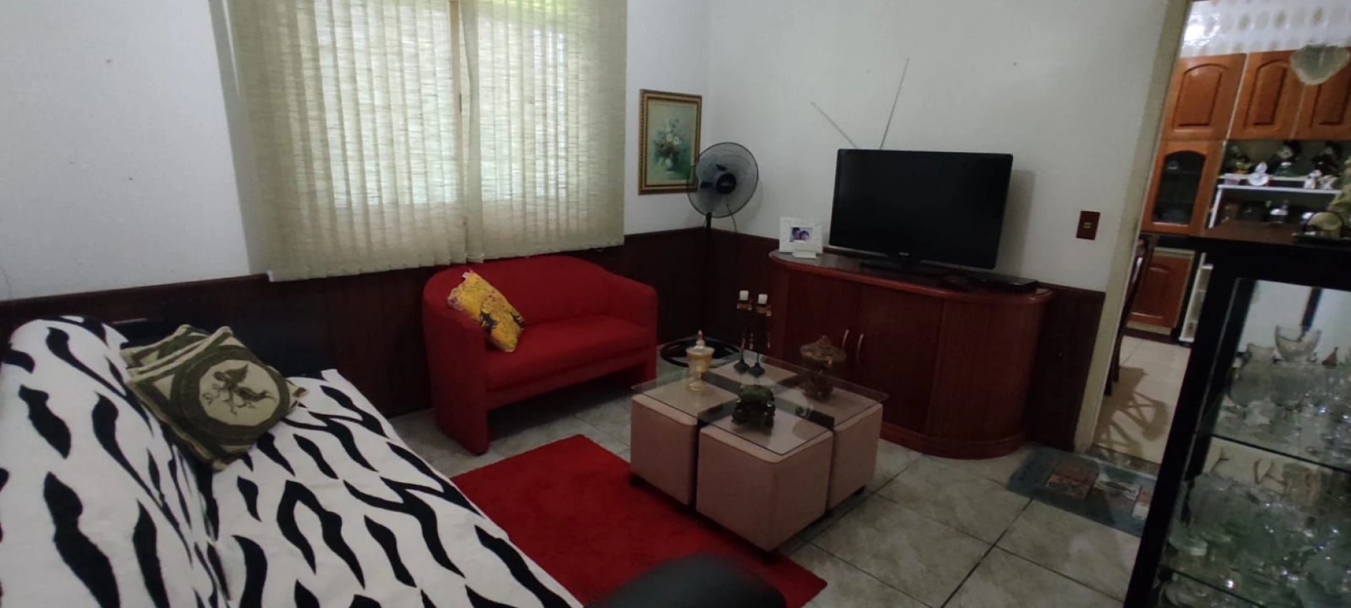 Casa 03 Dorms, Sendo1 Suíte, com Edícula e 2 Vagas em Barreiros Próximo a Faculdade Estácio -  Barreiros- São José SC R$ 730.000,00 - Foto 6