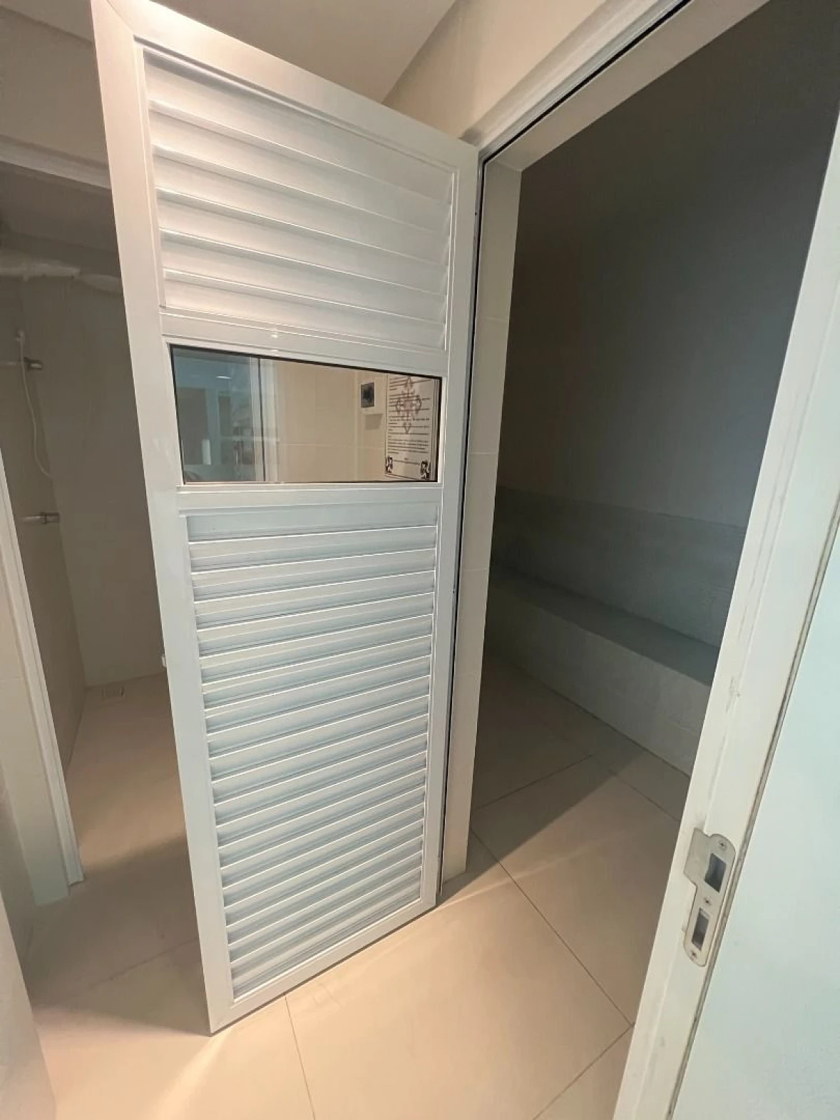 Apartamento a Venda , Frente Mar com 04 Suites e 04 Vagas - Meia Praia Itapema SC - Foto 25