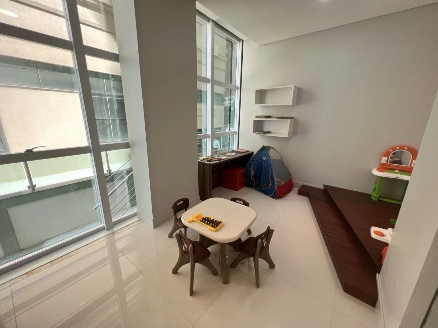 Apartamento a Venda , Frente Mar com 04 Suites e 04 Vagas - Meia Praia Itapema SC - Foto 34
