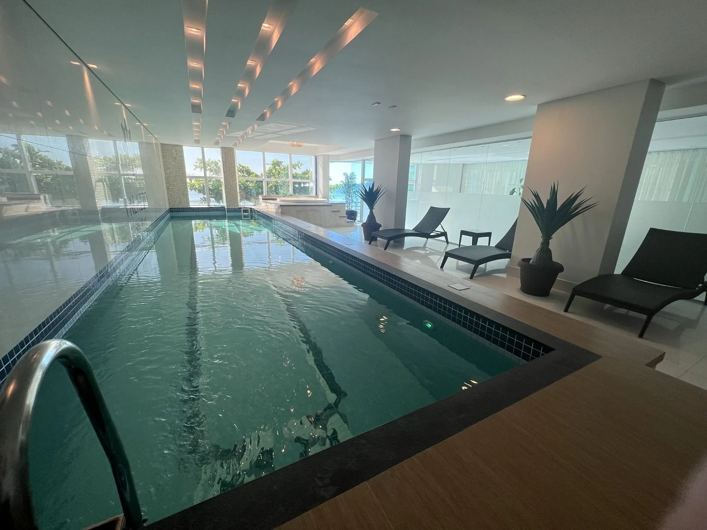 Apartamento a Venda , Frente Mar com 04 Suites e 04 Vagas - Meia Praia Itapema SC - Foto 42