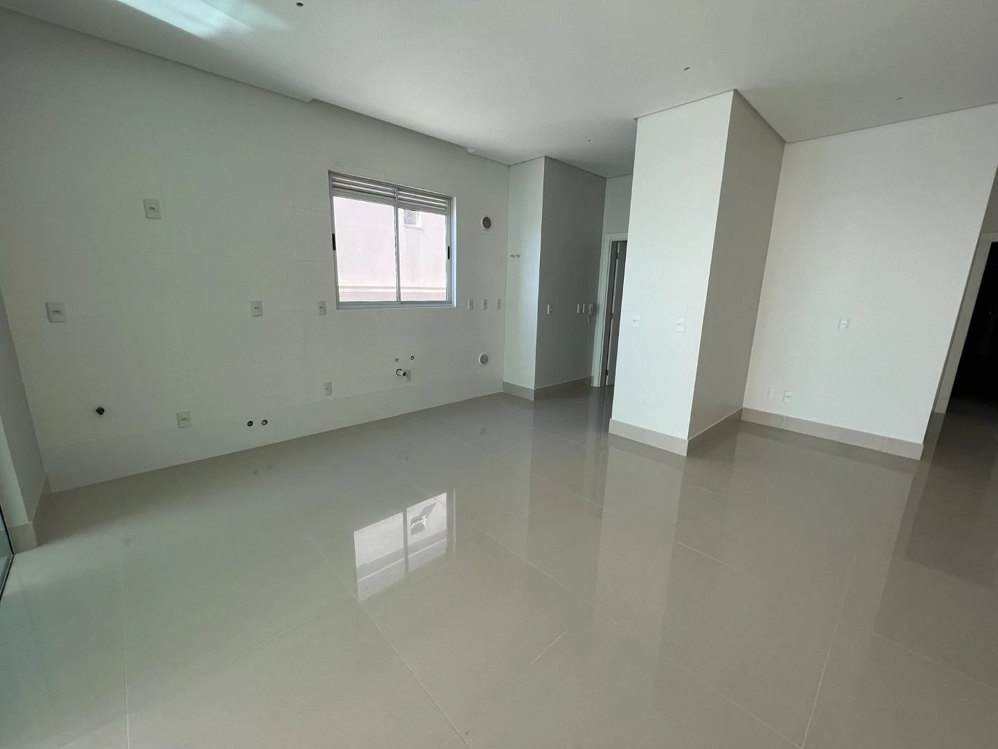 Apartamento a Venda , Frente Mar com 04 Suites e 04 Vagas - Meia Praia Itapema SC - Foto 45