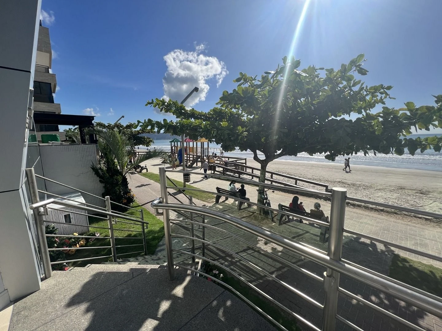 Apartamento em Meia Praia, Itapema