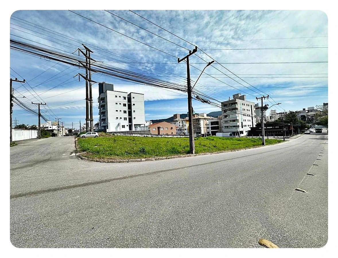 Terreno à Venda, com 912 m² - Pagani Ii - Palhoça/SC