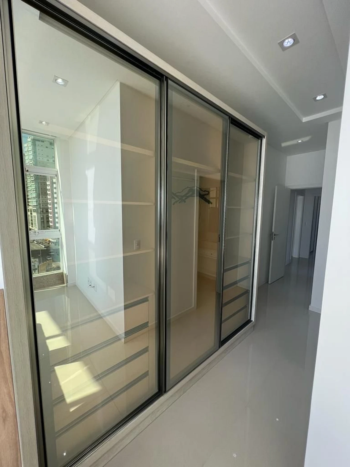 Apartamento a Venda -Meia  da Praia - Centro Itapema/SC - Foto 8