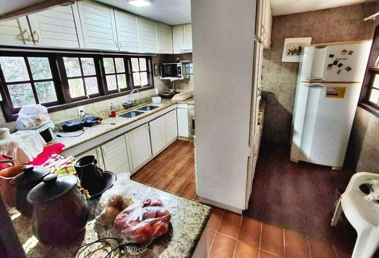 Casa com 5 Dormitórios à Venda, 280 m² por R$ 2.000.000,00 - Itaguaçu - Florianópolis/SC - Foto 10