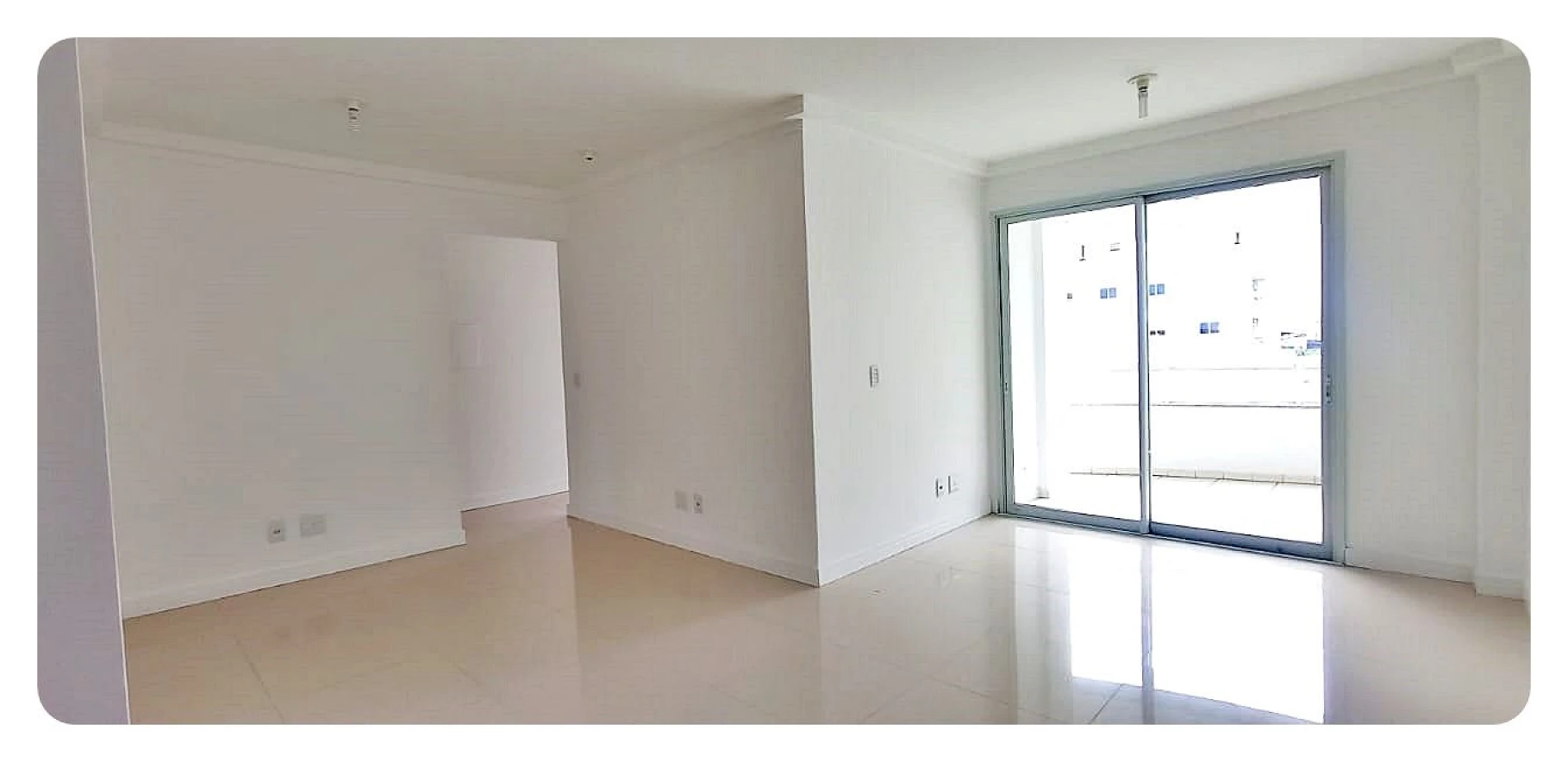 Apartamento em Barreiros, São José