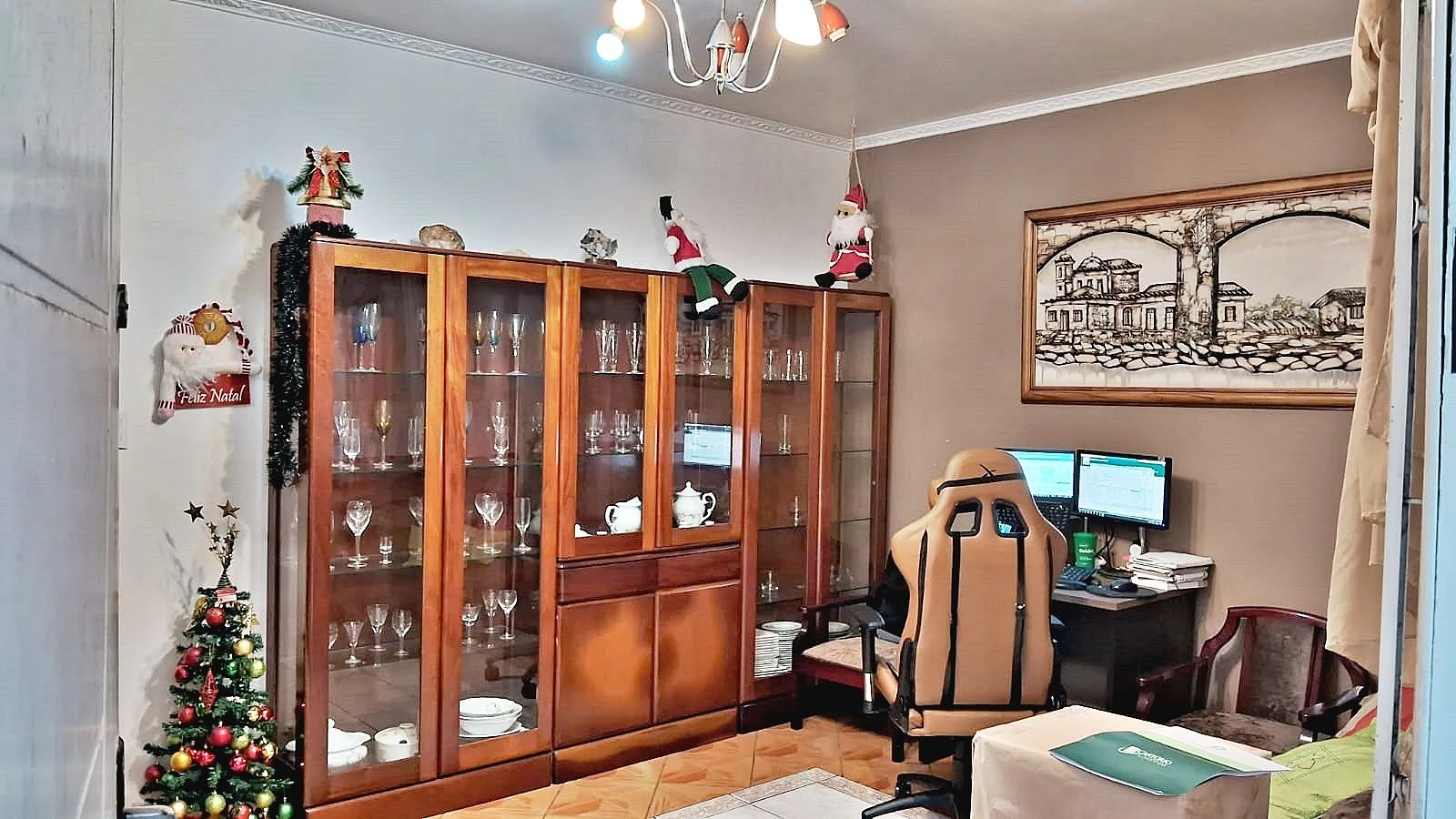 Casa com 4 Dormitórios à Venda, 200 m² - Campinas - São José/SC - Foto 12