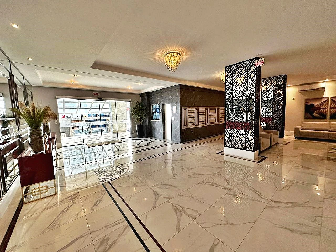 Oportunidade Lindo Apartamento 03 Dorms com Suíte e 02 Vagas - Campinas - São José/SC - Foto 15