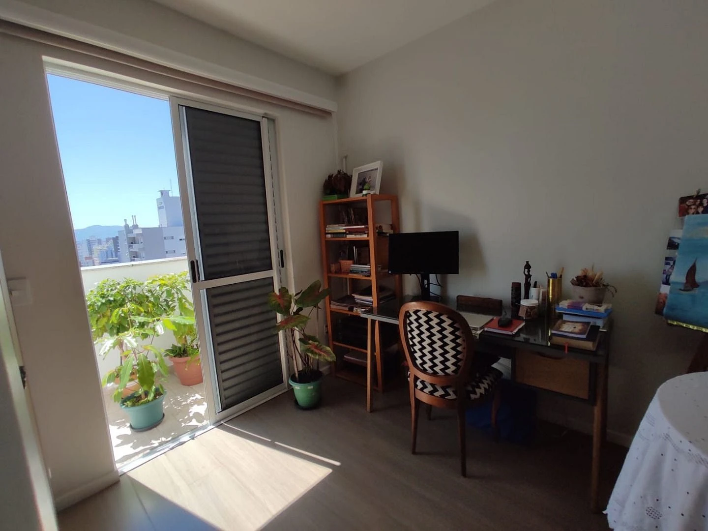 Apartamento no Ático, com 3 Dormitórios , 1 Suíte, Vaga Dupla, e Home Box, no Kobrasol em São José /SC R$979.000,00 - Foto 25