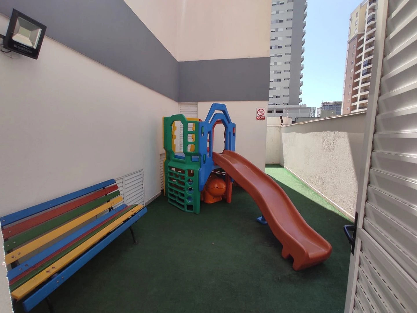 Apartamento no Ático, com 3 Dormitórios , 1 Suíte, Vaga Dupla, e Home Box, no Kobrasol em São José /SC R$979.000,00 - Foto 6