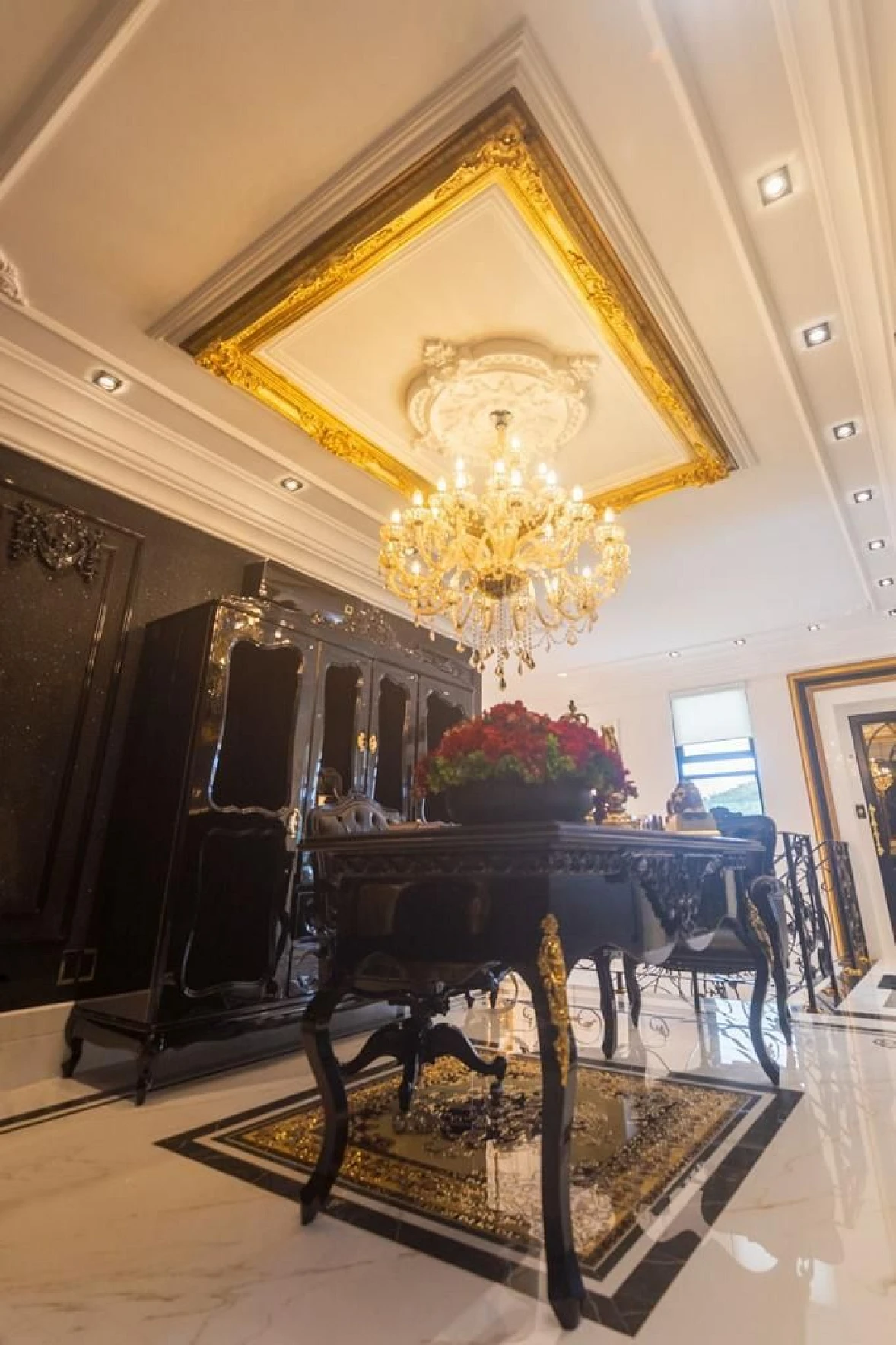 Casa 4 Quartos com 4 Suítes e 343m² - Centro - Foto 18
