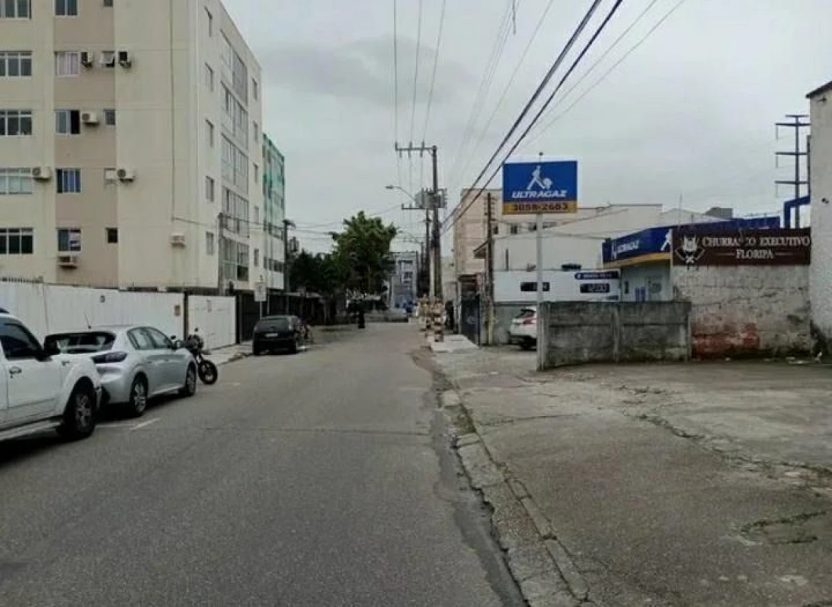 Galpão à Venda - Campinas - São José/SC - Foto 8