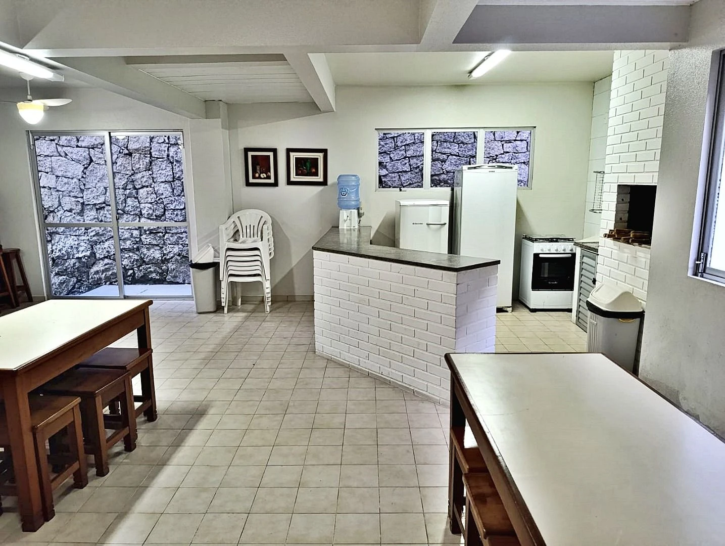 Apartamento com 1 Dormitório no Bairro Coqueiros - Florianópolis/SC - Foto 12