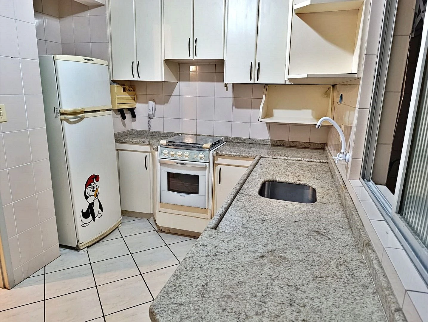 Apartamento com 1 Dormitório no Bairro Coqueiros - Florianópolis/SC - Foto 6