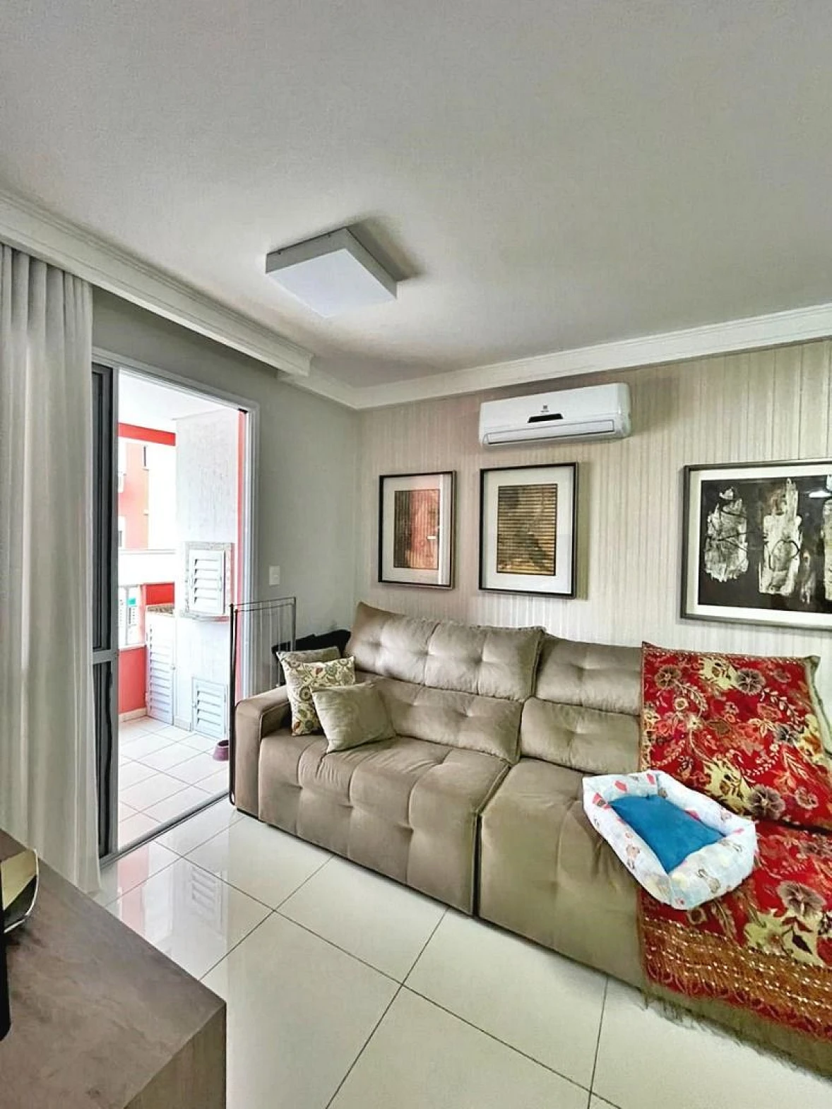 Apartamento em Barreiros, São José