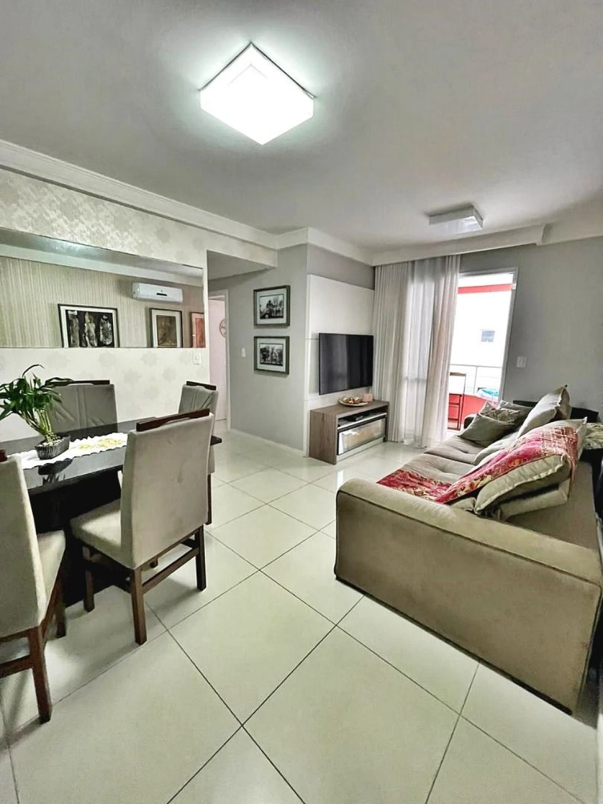 Apartamento em Barreiros, São José